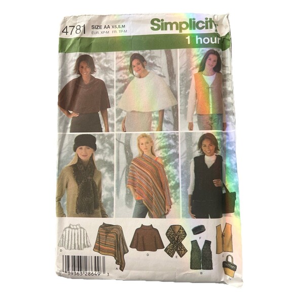 Simplicity 4781 Misses Poncho Vest Scarf Head Band Bag Sewing Pattern XS S M Cut - Picture 1 of 2